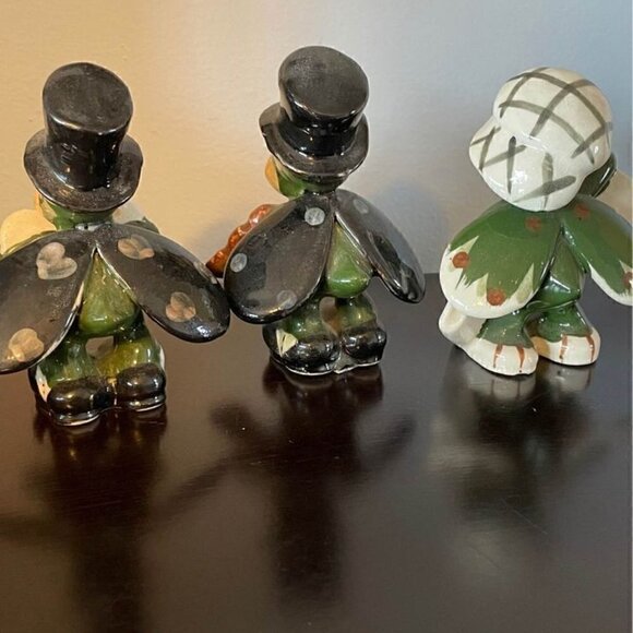 Vintage Cricket Figurines From Japan MCM 50’s 60’s BOHO Decor - Picture 2 of 3